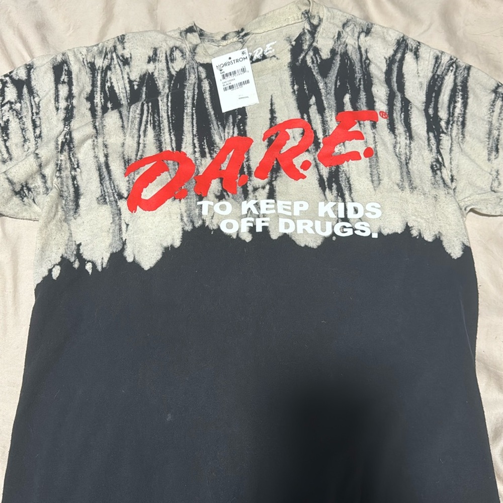 DARE graphic tshirt